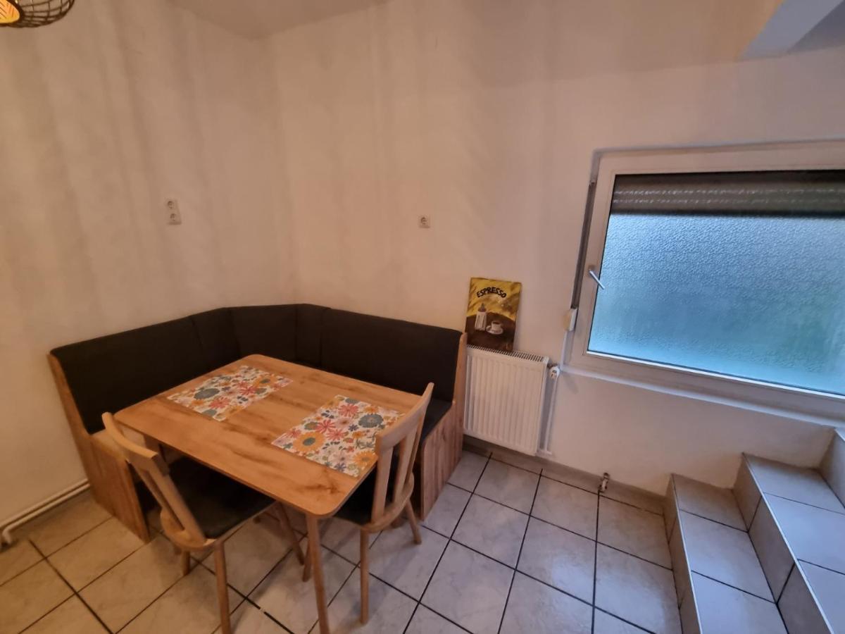 Pension Donaublick Grein 2 In Stifterstrasse 19A Esterno foto