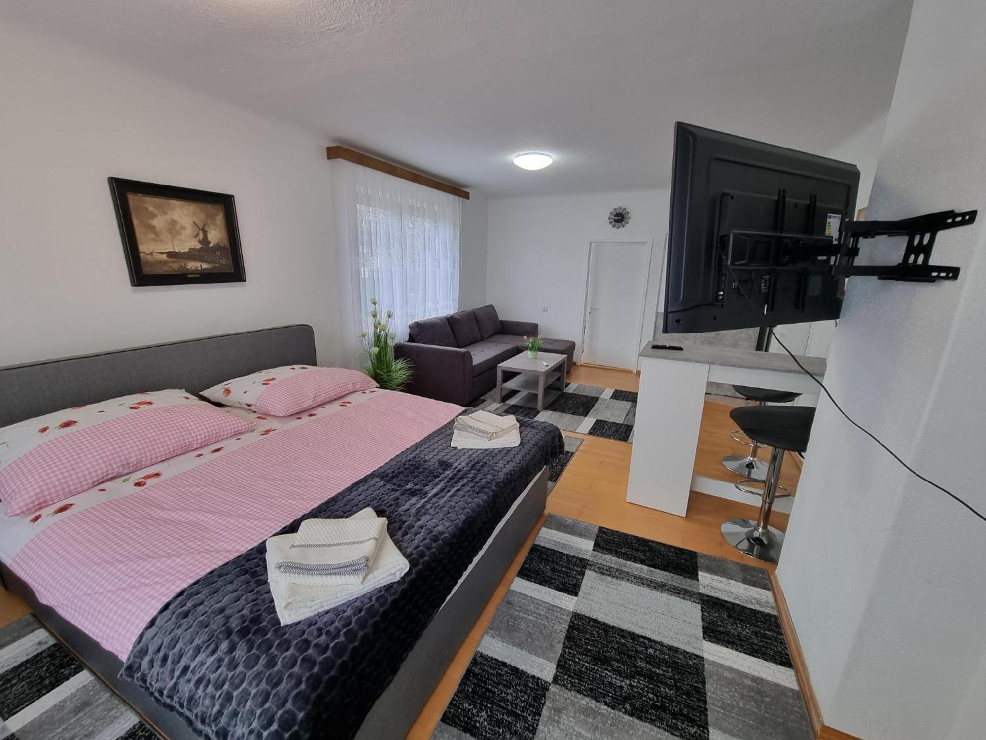 Pension Donaublick Grein 2 In Stifterstrasse 19A Esterno foto