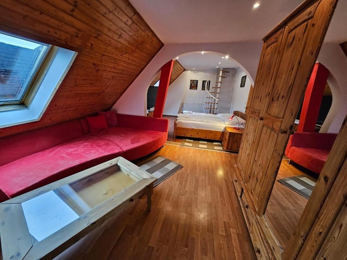 Pension Donaublick Grein 2 In Stifterstrasse 19A Esterno foto