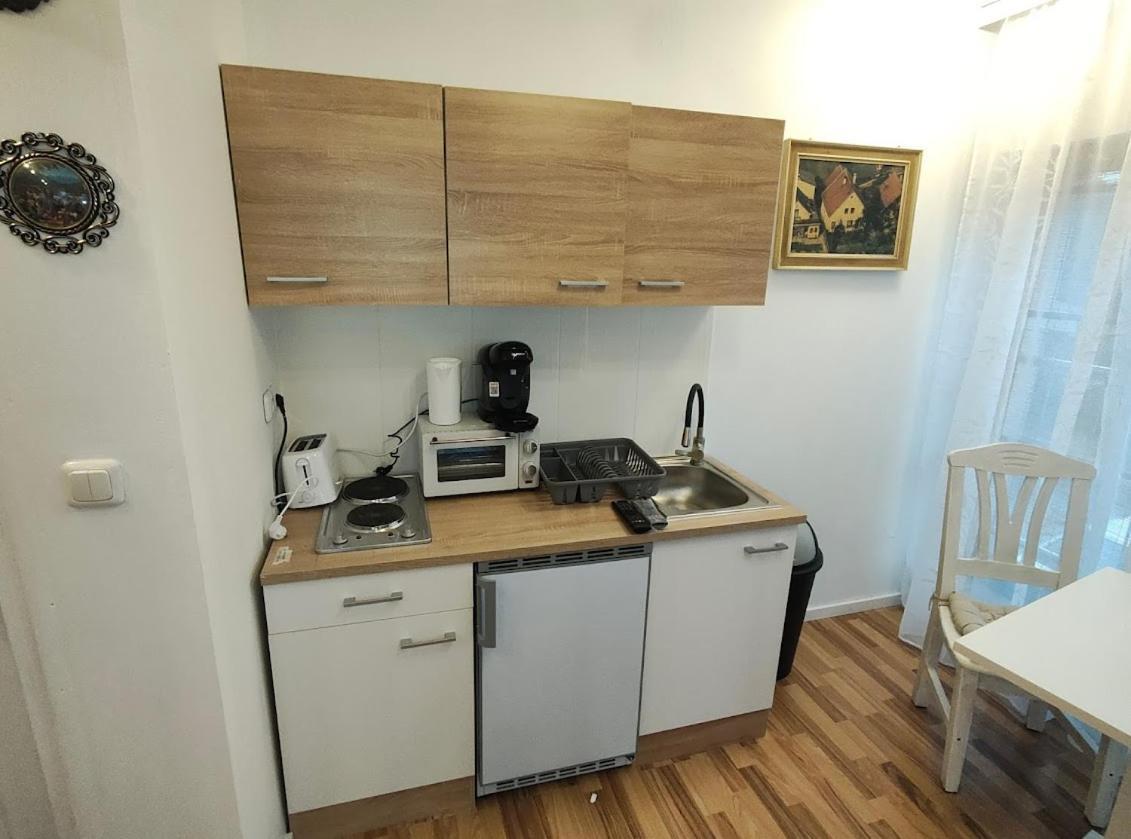 Pension Donaublick Grein 2 In Stifterstrasse 19A Esterno foto